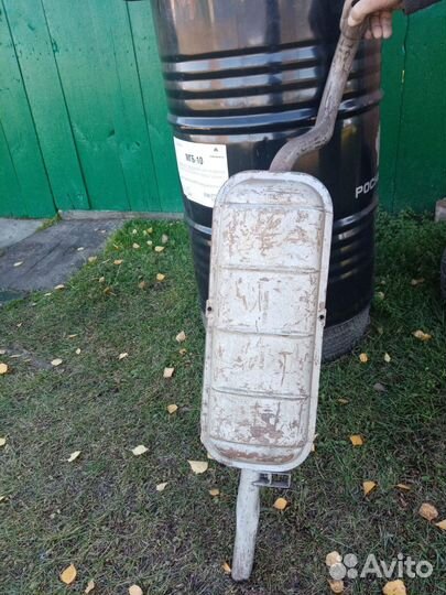 Продам глушитель