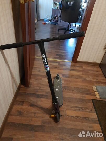 Трюковой самокат