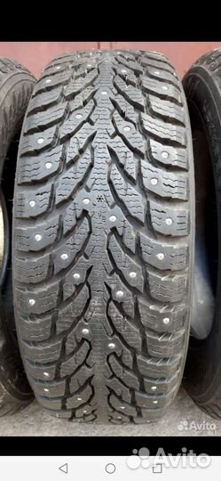 Nokian Tyres Hakkapeliitta 9 215/55 R17