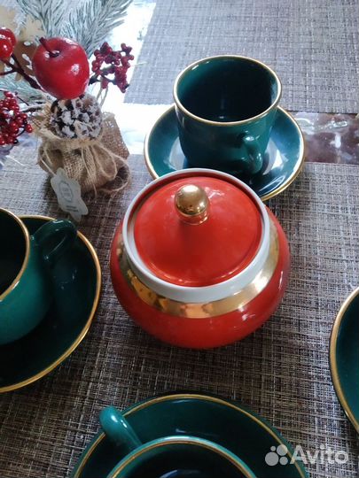 Сервиз чайный+сахарница