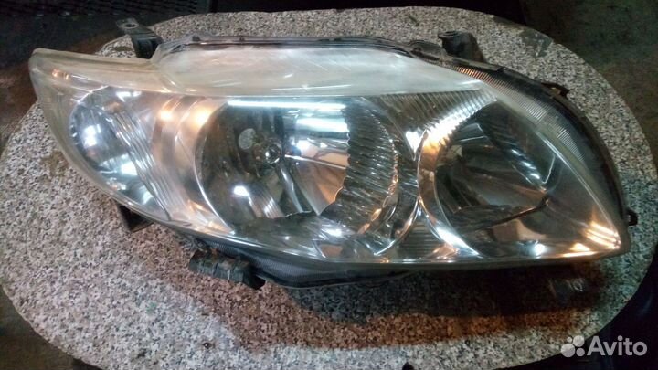 Фара правая для Тойота Королла 150 Toyota Corolla