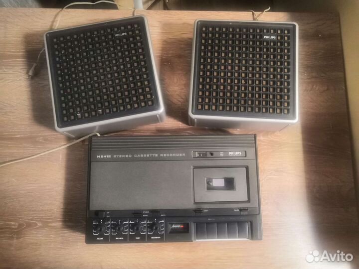 Кассетная дека Philips N2412