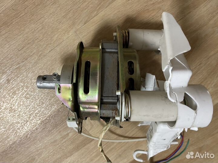 Двигататель стиральной машины