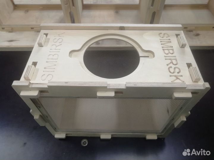 Ящик для бессотового пчелопакета Simbirsk