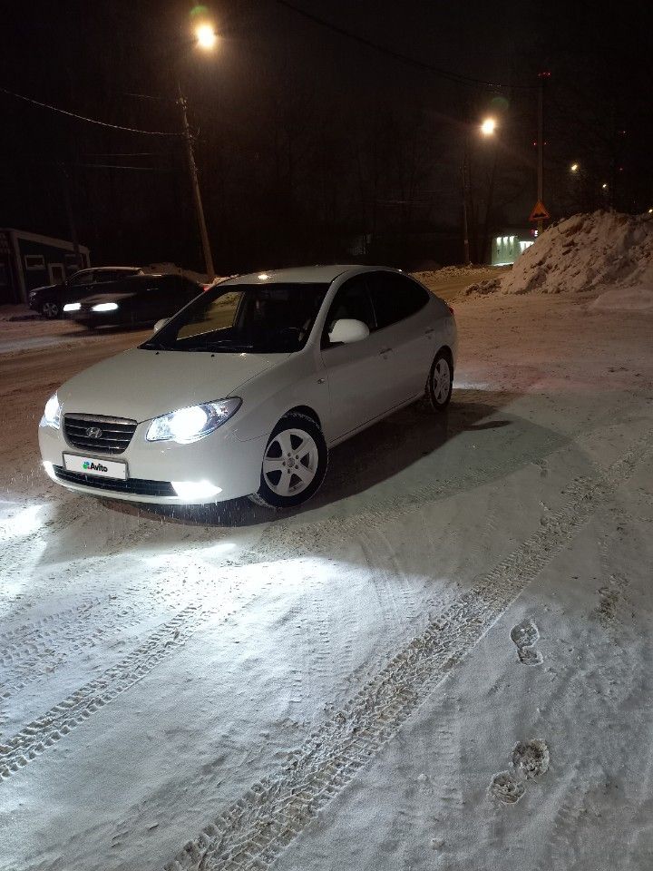 Hyundai Elantra: фото владельца
