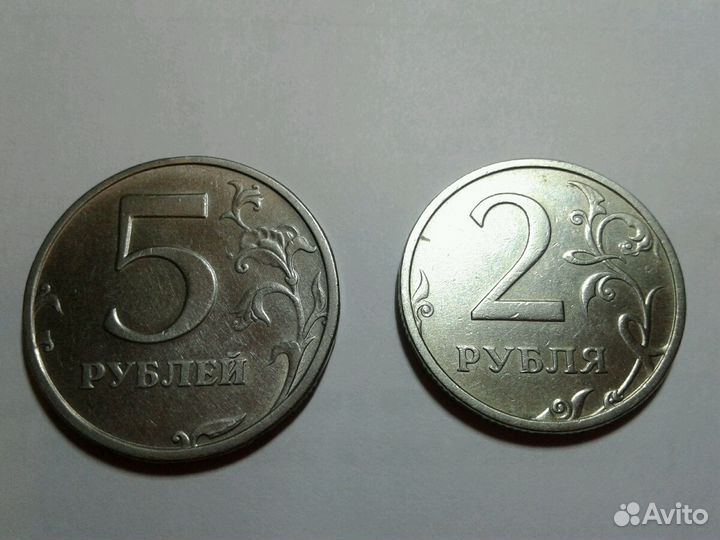 Продаю монеты 2 и 5 2003г