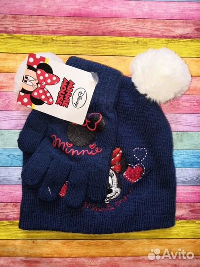 Шапка и перчатки Disney