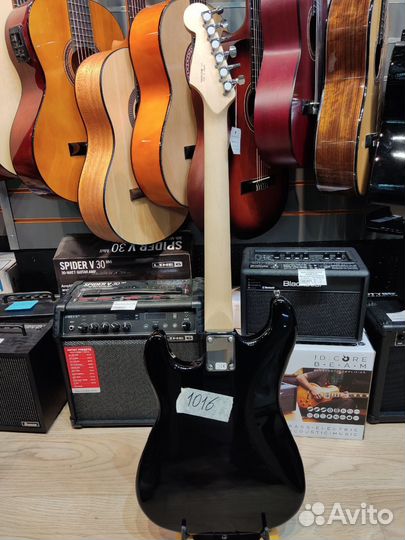 Электрогитара Squier MM Stratocaster Hard Tail