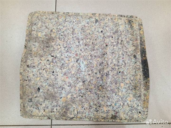 Шумоизоляция пола кузова Toyota Camry XV40 2006-2