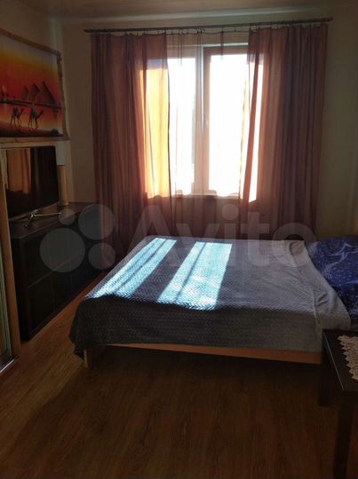 2-к. квартира, 52 м², 2/3 эт.