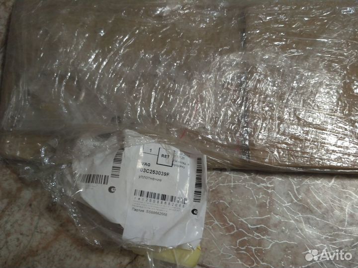 Прокладка выпускного коллектора оригинал VAG