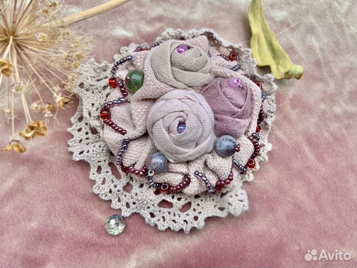 Броши в стиле бохо