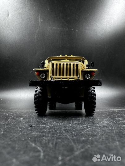 Модель моделька 1/43 урал 4320 элекон россия