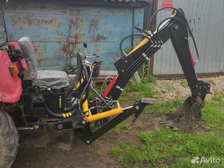 Навесной экскаватор для мини трактора