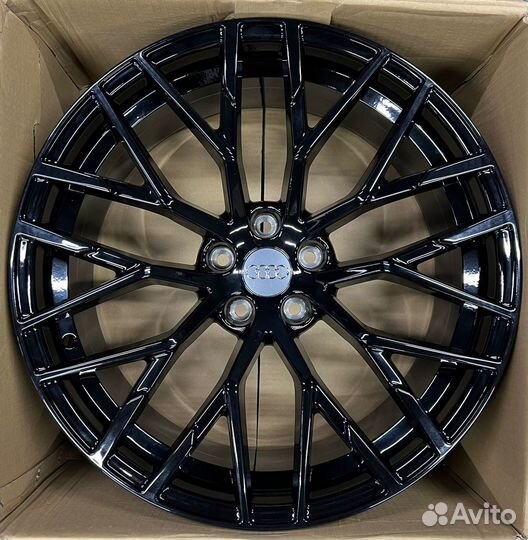 Диски на Audi Ауди Q7 R22