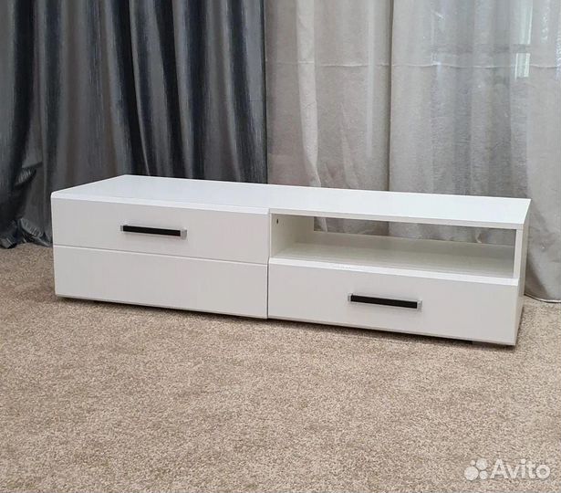 Тумба тв 1,4м, 2,0м