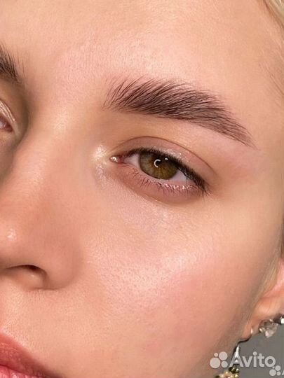 Мастер маникюра - бровист Отрадное