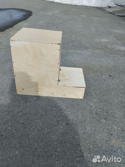 Гнездо для кур-несушек с яйцесборником