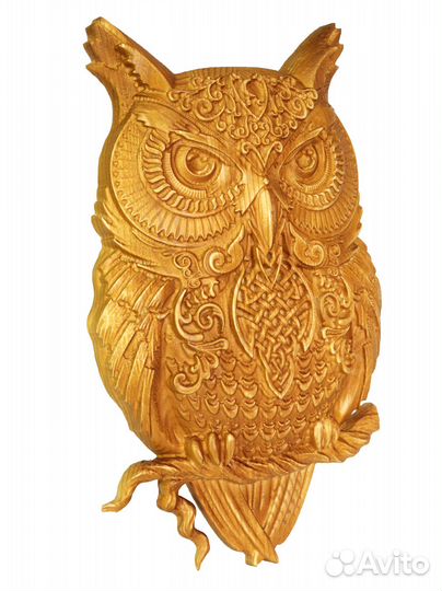 Резное панно из дерева 