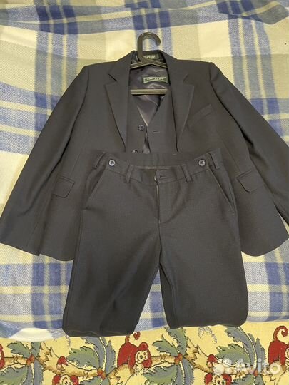 Школьный костюм тройка