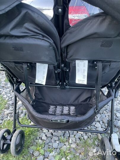 Коляска для двойни или погодок