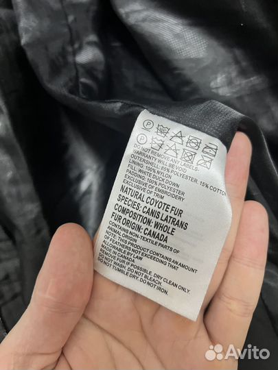 Пуховик пальто canada goose