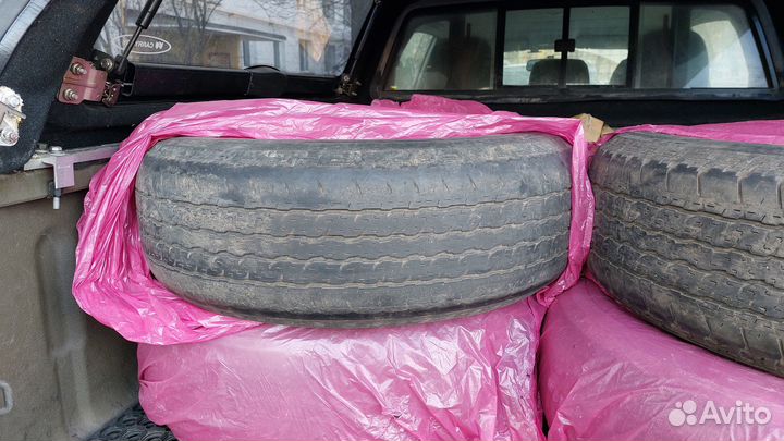 Bridgestone Dueler H/T 265/70 R16