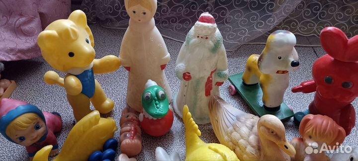 Игрушки СССР дутый и колкий пластик