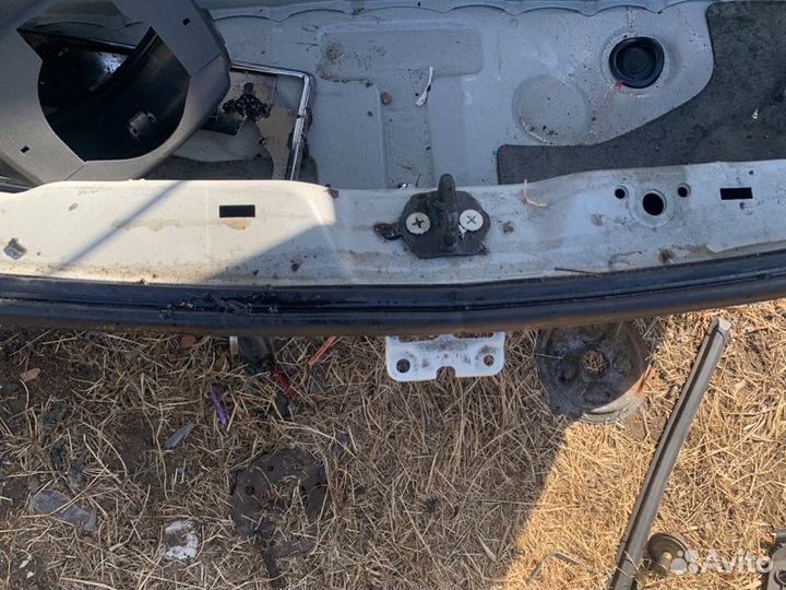 Панель кузова задний Toyota Isis ZGM10 2zrfae 2009