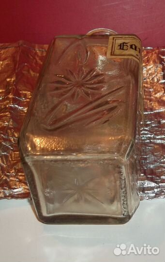 Продаю пустой флакон от муж одеколона Eau DeColog