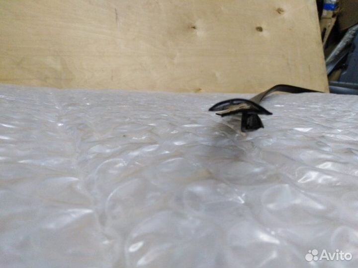 Молдинг лобового стекла Renault Kangoo 1997-2003