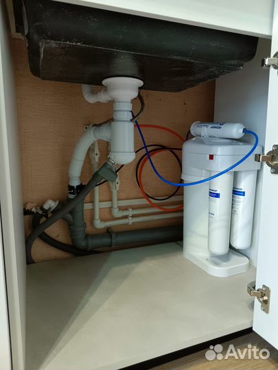 Монтаж фильтров для воды под мойку