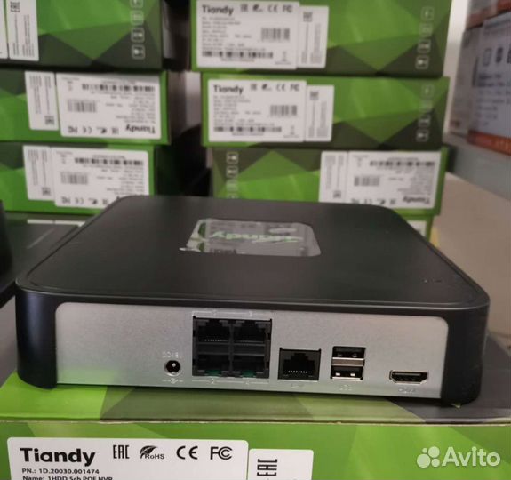 IP Камера видеонаблюдения hiwatch