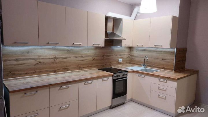 Кухни и шкафы, по индивидуальному проекту