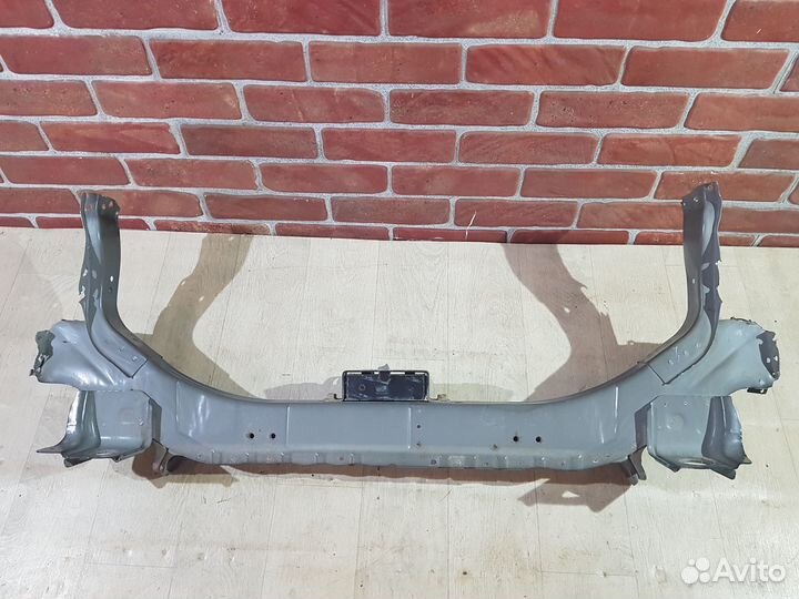 Нижняя планка телевизора Mitsubishi asx 1.6