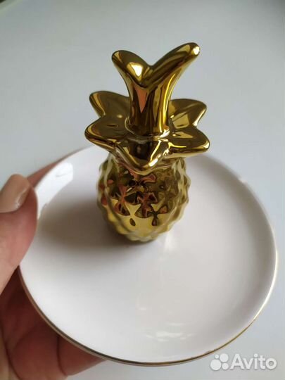 Декор, керамика. 2 шт. Отдам