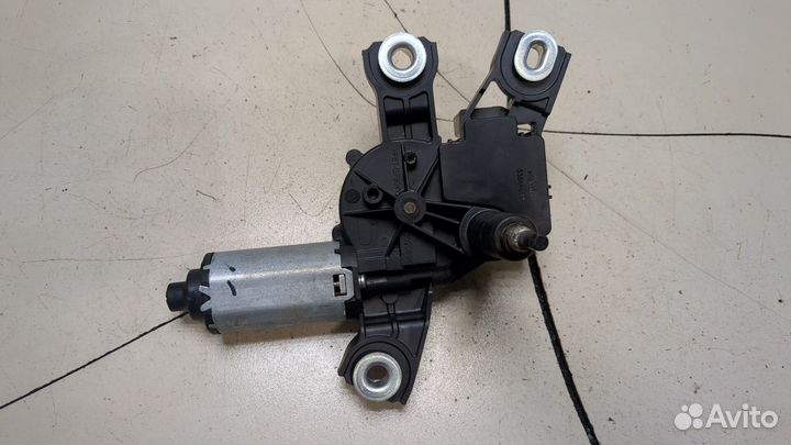 Двигатель стеклоочистителя задний Volkswagen Passa