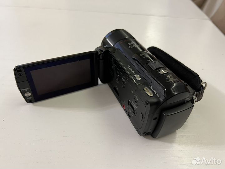 Видеокамера Canon legria hf m31