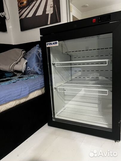 Холодильный шкаф бу polair