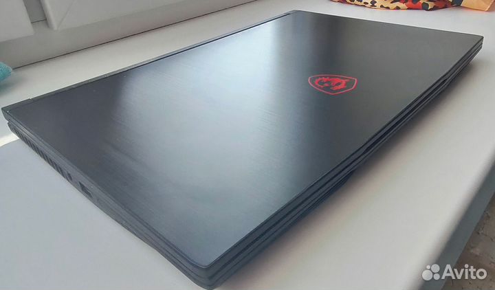 Игровой ноутбук MSI GF63 Thin
