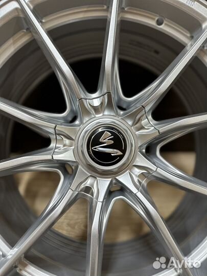 Новые диски FF011mst R18 5-112