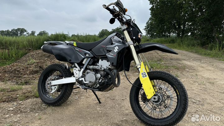 Продам suzuki drz-400sm