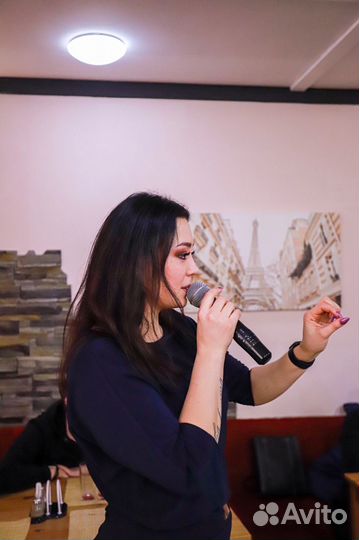 Педагог по вокалу