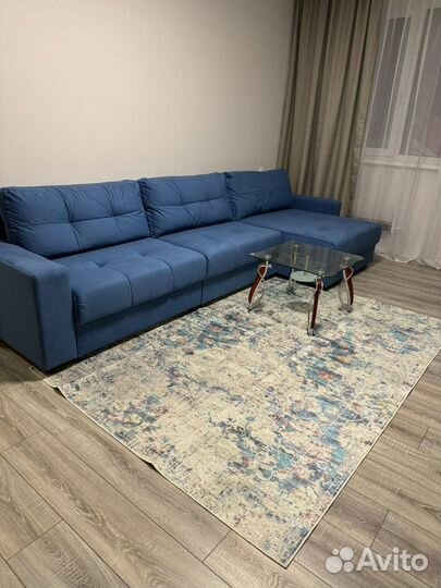 Большой угловой диван-кровать