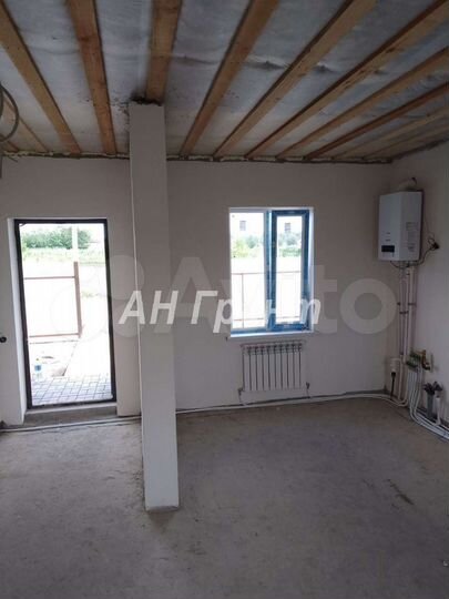 Дом 56 м² на участке 15 сот.