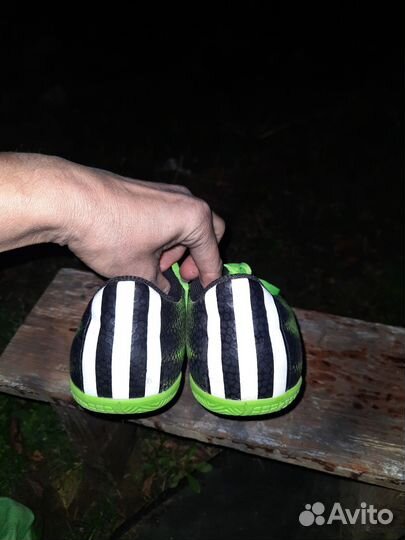 Футзалки adidas