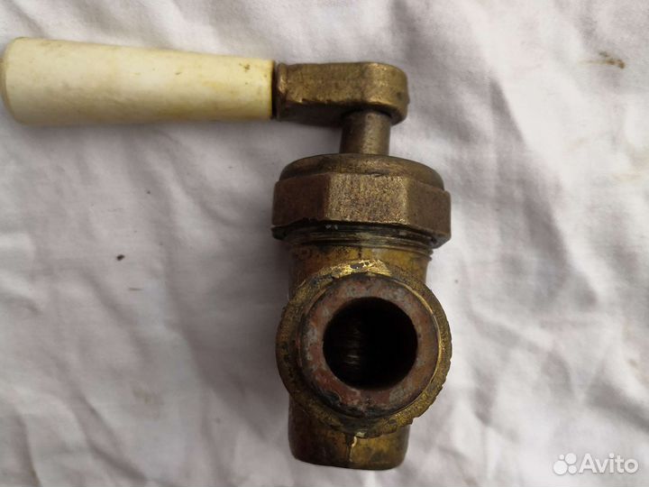 Кран шаровый,старинный