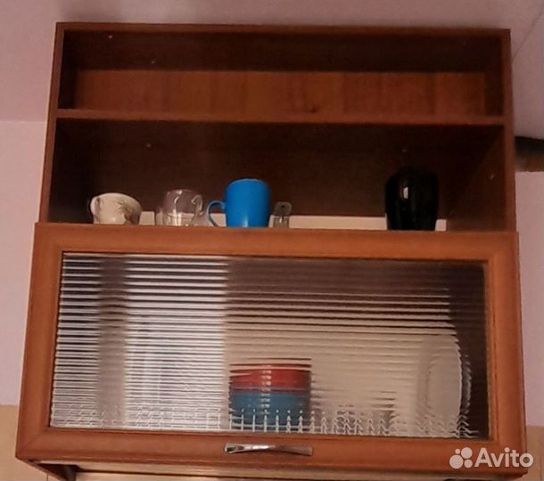 Полка настенная навесная