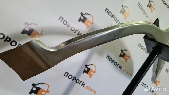 Ремонтная арка правого крыла Toyota Carina T190