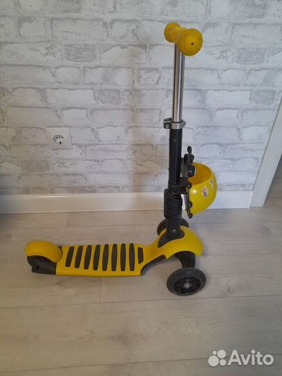 Детский велосипед и самокат